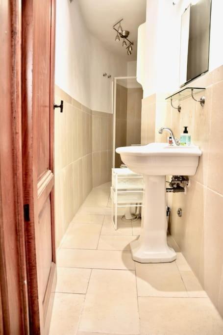 Belle Donne Historical Apartment - City Center Florence Exterior photo