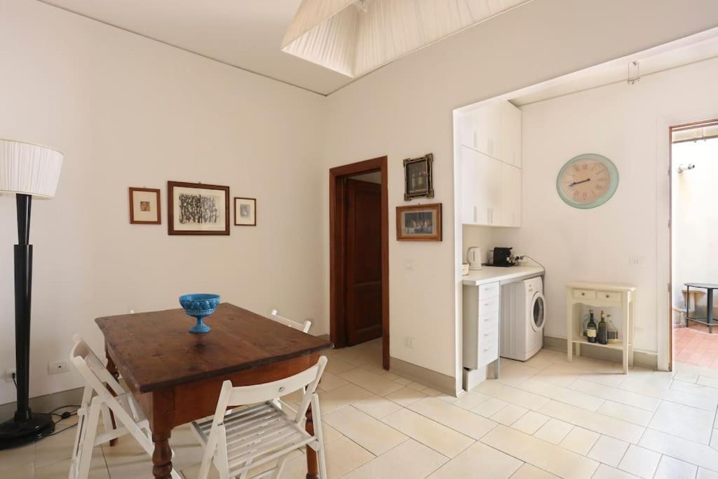 Belle Donne Historical Apartment - City Center Florence Exterior photo