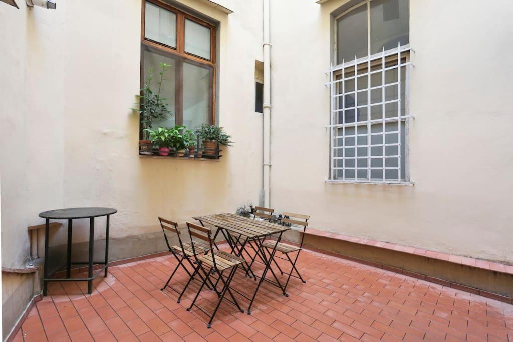 Belle Donne Historical Apartment - City Center Florence Exterior photo